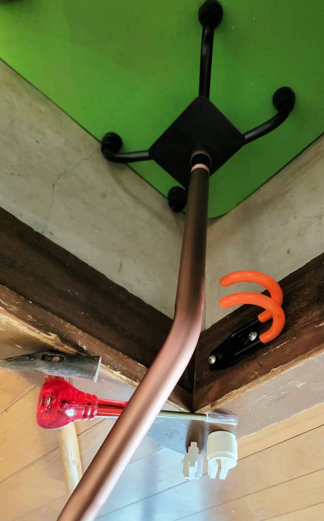 スクラッチオウルでツールフック取り付け