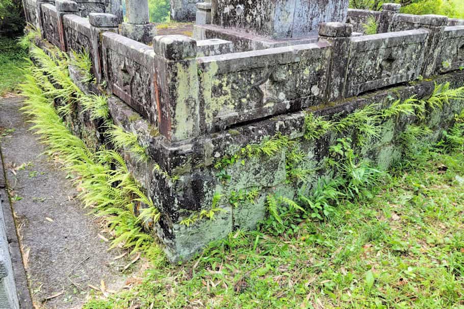 2024年6月初め の墓石写真